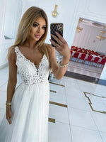 Nela blanche