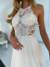 Mercedes courte blanche
